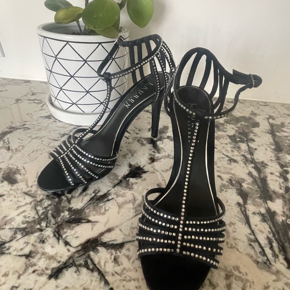 Ralph Lauren - Adasia  Heels - Picture 9 of 9